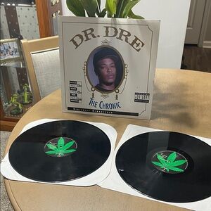 Dr. Dre The Chronic Vinyl Record Set - Black